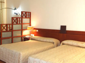 Zhengzhou Huanghegu Hot Spring Hotel