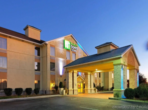 Holiday Inn Express & Suites Crossville by IHG