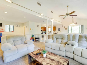 Charming Long Pond Getaway w/ Community Perks