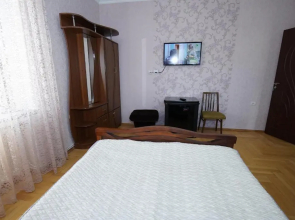 Nice house in the heart of the city