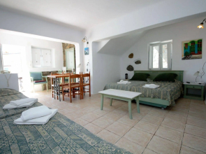 Villa Konstantin Rooms & Suites