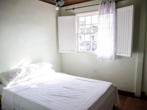 Casa em Paraty, excelente localização! 10 pessoas