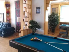 Whole New Boutique Health Apartment