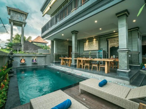 Three Dewis Guest House