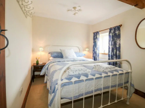 Bellamour End Cottage