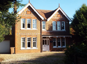 Brookside Lodge