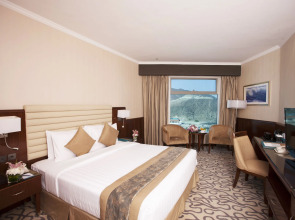 Курортный отель Oceanic Khorfakkan Resort And Spa