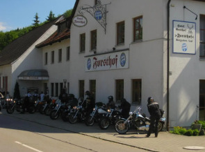Hotel & Landgasthof Forsthof
