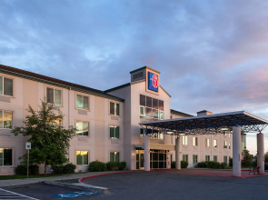 Motel 6 Anchorage, AK - Midtown