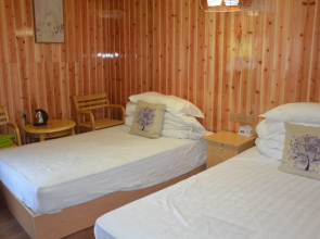 Longyan Yongding Tulou Fuyulou Changdi Inn