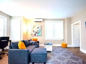 The Loft At Gilpin Placeking Bedtrolley Square! 1 Bedroom Apts by RedAwning