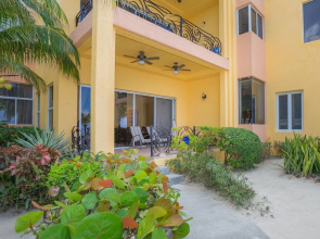 Coral Sands #7 2 Bedroom Condo