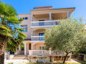 Stunning Apartment in Malinska With Wifi and 1 Bedrooms