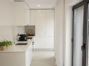 Tear Center Apartments