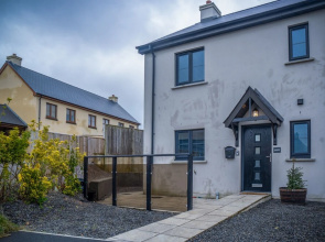 Am Nawr - 3 Bedroom - Pentlepoir