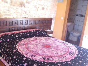 House With 3 Bedrooms in Casavieja - 18 km From the Beach