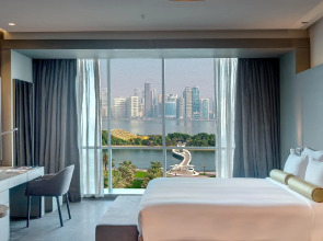 Отель 72 Sharjah