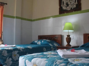 Sayang Maha Mertha Hotel