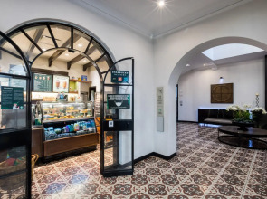 AR 218 Hotel by ULIV