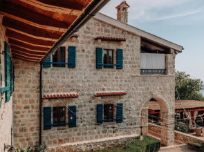 Talici Hill - Rustic Villas