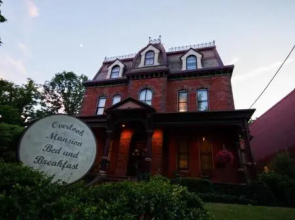 Overlook Mansion Bed and Breakfast