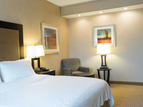 Comfort Suites