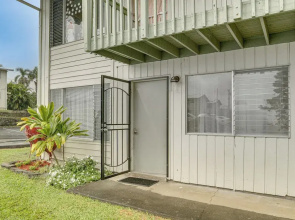 < 1 Mi to Dtwn Hilo: Comfy Condo w/ Pool Access