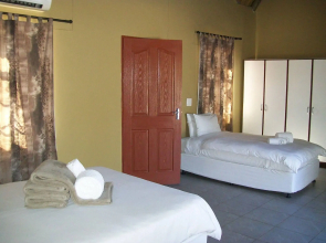 Peace Garden Lodge
