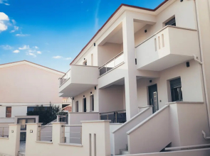 RAFKON Luxury Apartments - Myrina