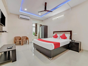 OYO Flagship 60526 5 STAR GRAND