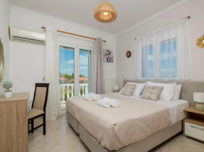 Matina s Family House With Your Private Jacuzzi - Matina s Family House With Your Private Jacuzzi