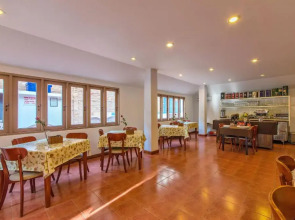 Panda Hotel（Patong Beach）