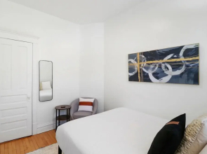 Stylish 2BR - Clark 2