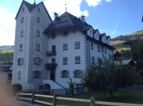 Hotel Pellas
