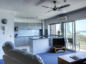 Narrowneck Court