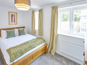 Host Stay Castle View