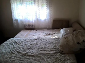 Holiday in house with renovated garage for tourists