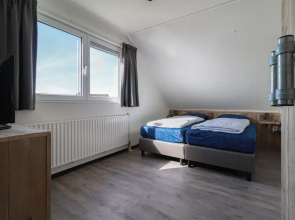 Holiday Home at a Holiday Park in Friesland