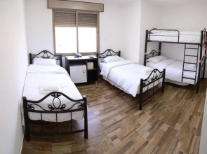 Alrowwad Guesthouse