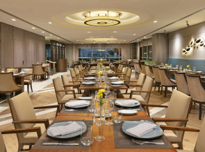 Titanic Port Bakirkoy