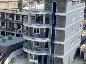 Hotel Pokhara Suites