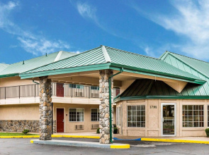 Quality Inn & Suites Minden