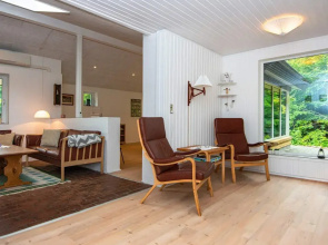 Lovely Holiday Home in Aabenraa near Sea