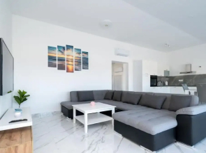 Panoramic View Apartment ILM