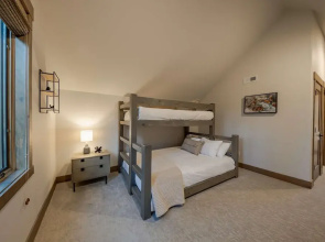 Wilderness Club Cabin Sleeps 7