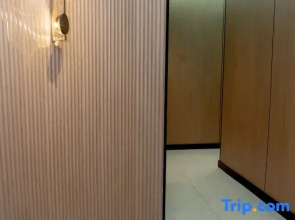 Xizhou Hongyan Hotel (Little Western Paradise)