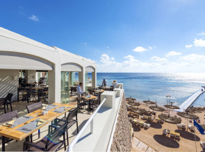 Reef Oasis Beach Resort