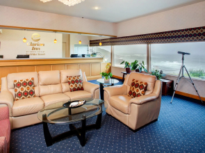 Clarion Inn Surfrider Resort