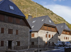 Era Garona by FeelFree Rentals