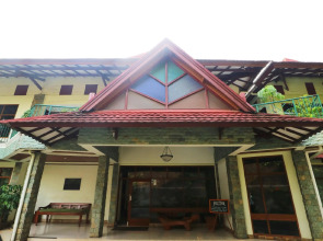 OYO 154 Griya Patria Guest House